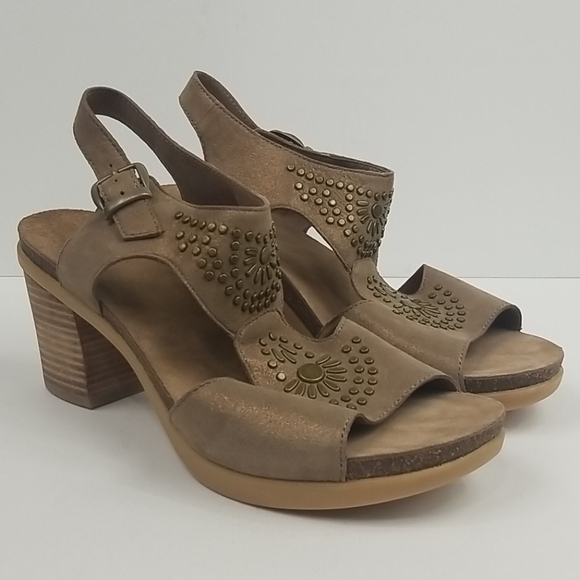 dansko deandra t strap sandal